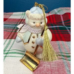 Lenox Snowlight 2004 Snowman Shoveling Snow Christmas Ornament Holiday